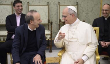 Benigni torna in tv: 'Mi sono innamorato di Pietro, un uomo come noi' - Tv