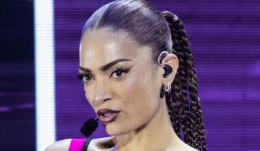 Elodie fa chiarezza sul gesto di stizza contro il fotografo: "Mi ha innervosita"