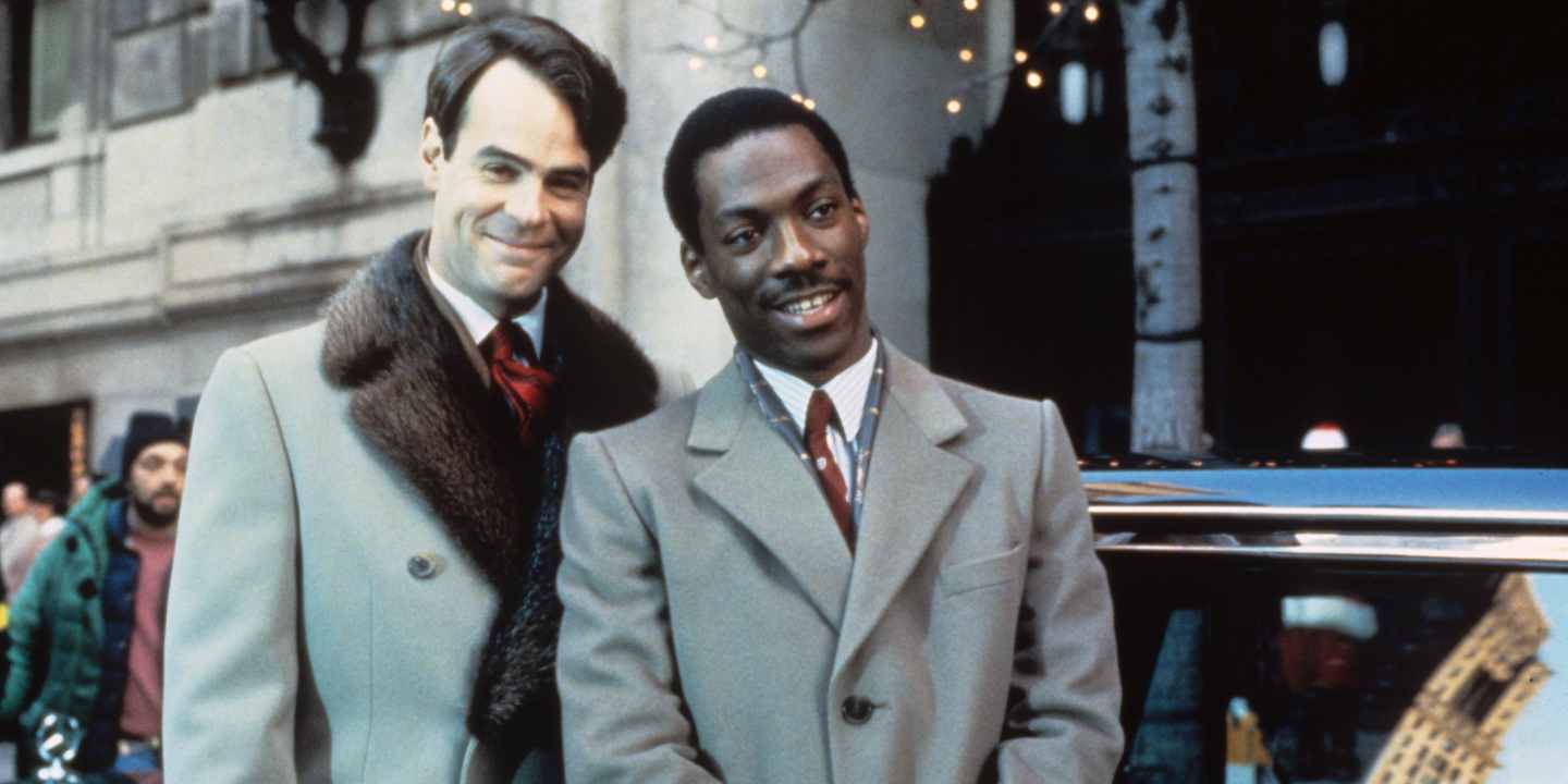 Diseguaglianze, inganni e potere: da feroce satira sociale al cult natalizio, il tragicomico destino di Una poltrona per due