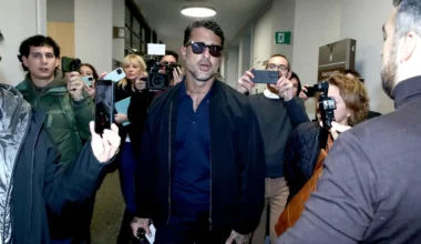 Fabrizio Corona, show in tribunale: «Denunce contro Signorini»