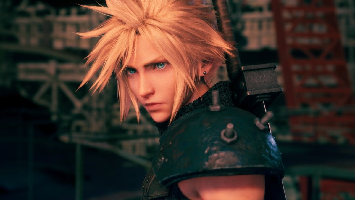 Lo spadone di Cloud era troppo grosso, gli autori di Final Fantasy 7 Remake hanno pensato di rimpicciolirlo