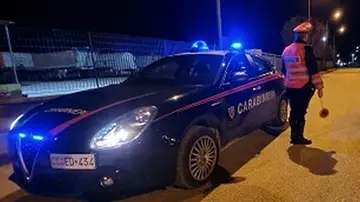 Sparatoria a Bientina, ventenne ferito. Indagano i carabinieri