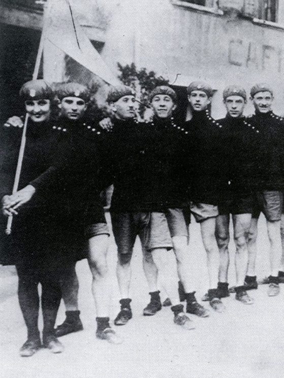 E' il 1925, nasce a Trento il Forte e Veloci con 19 atleti