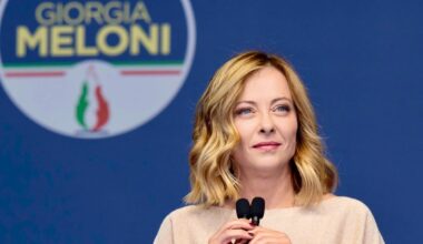 Unibo chiarisce sul Corso di Filosofia per Militari: “Nessuna iscrizione rifiutata”