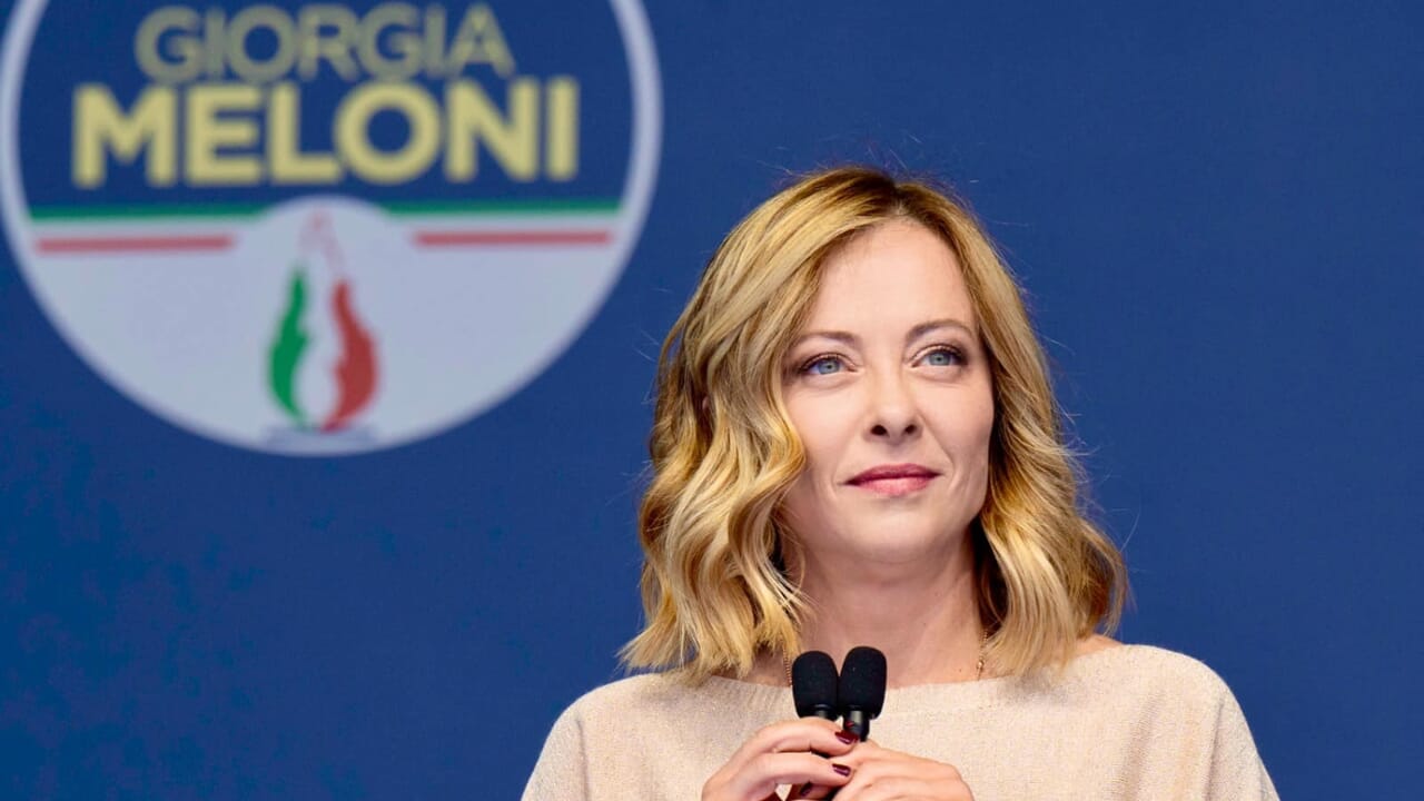 Unibo chiarisce sul Corso di Filosofia per Militari: “Nessuna iscrizione rifiutata”