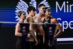 Da sinistra Silvia Di Pietro, Francesco Lazzari, Simone Cerasuolo, Sara Curtis (Fin)