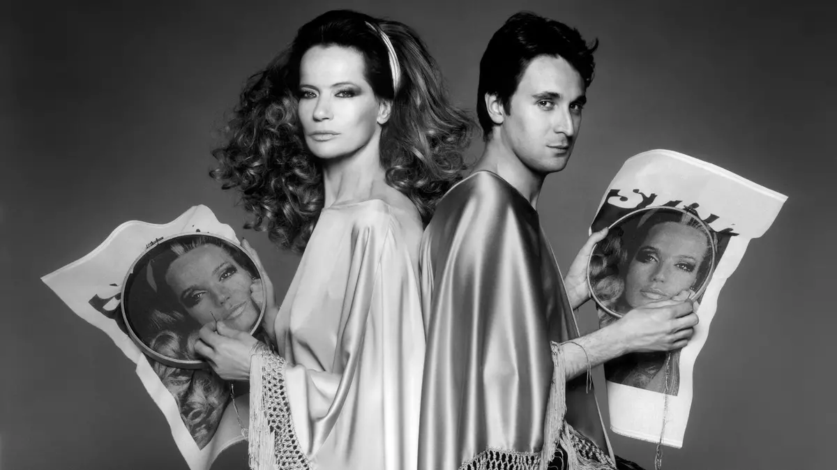 Chi è Francesco Vezzoli, l’artista bresciano di lacrime e autoritratti