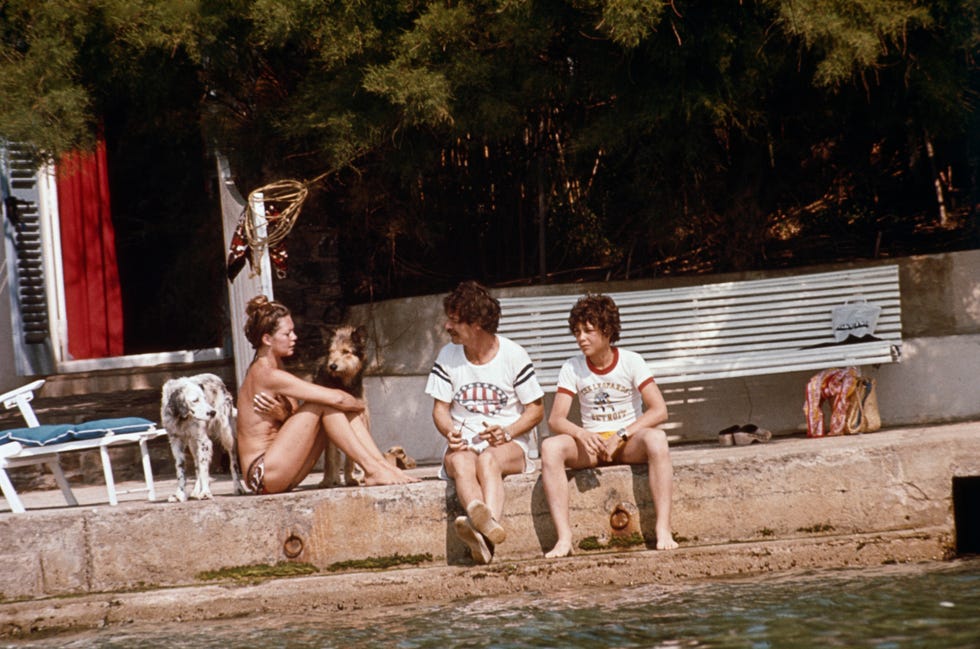 Brigitte Bardot con Jacques Charrier e loro figlio Nicolas-Jacques allora quattordicenne brigitte bardot con jacques charrier e loro figlio nicolas jacques allora quattordicenne