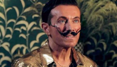 Fuoricentro presentano il singolo Amanda Lear: il video