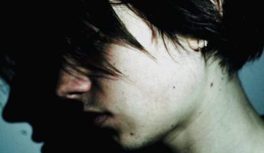 Gianmaria Volpato gIANMARIA in un momento di intensa interpretazione live