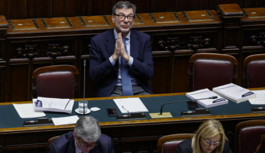 stop aumento età pensionabile e flat tax per giovani nelle richieste della maggioranza
