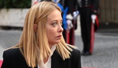 GOVERNO E UCRAINA/ Decreto armi e invito del Papa, quel doppio "messaggio" alla Meloni