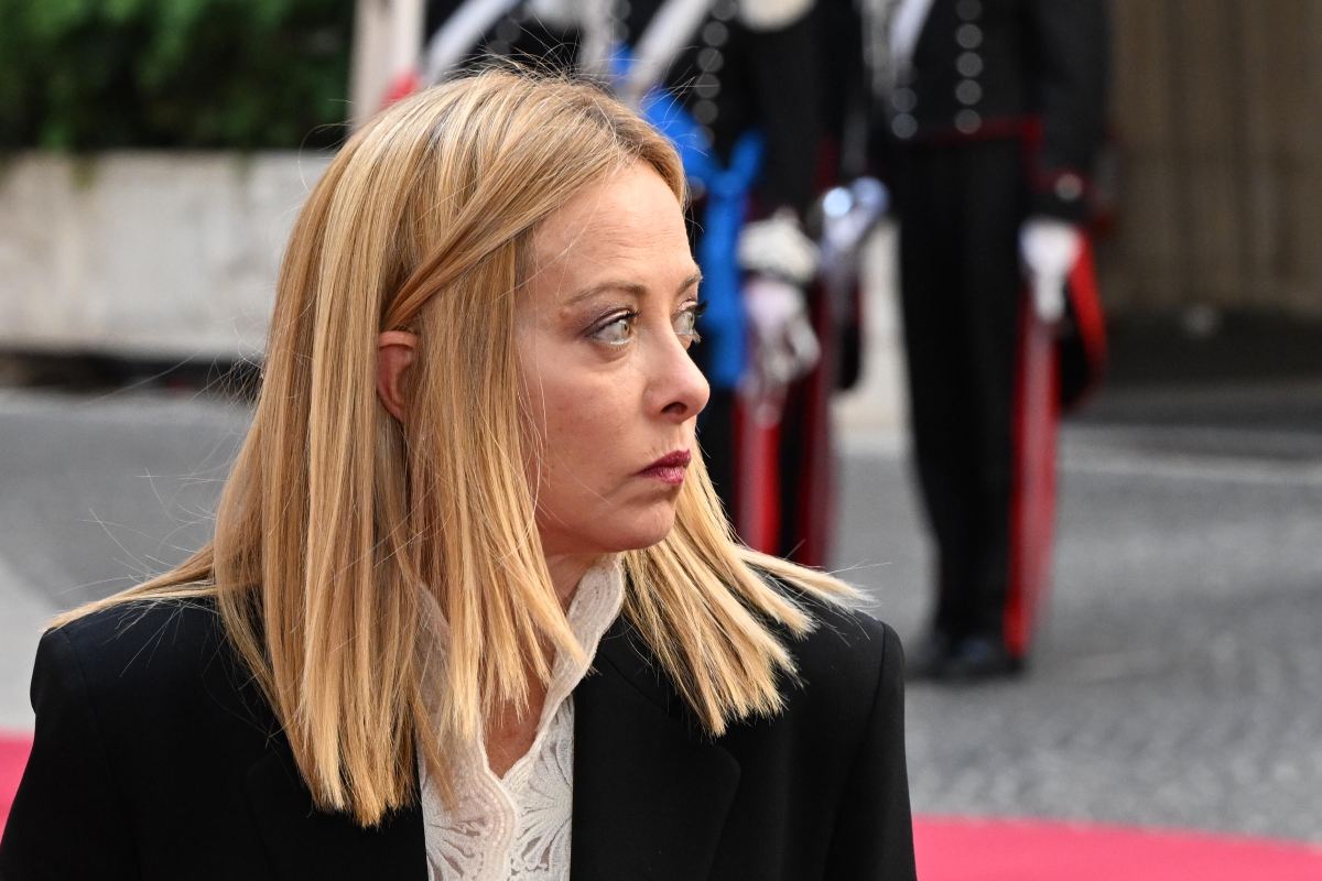 GOVERNO E UCRAINA/ Decreto armi e invito del Papa, quel doppio "messaggio" alla Meloni