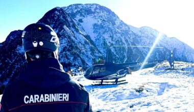 Atterraggio con elicottero sulle piste: sospesa la licenza