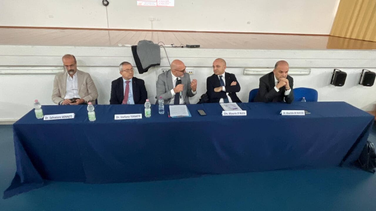 Giornata mondiale contro l'Aids, al Morvillo Falcone gli studenti a scuola di prevenzione