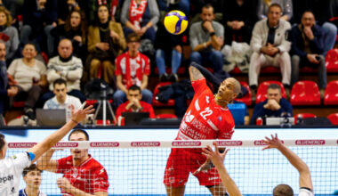 Gutierrez "l'anti-Sansone" e il nuovo look vincente. «Non lo sapeva nessuno, ha portato fortuna». VIDEO