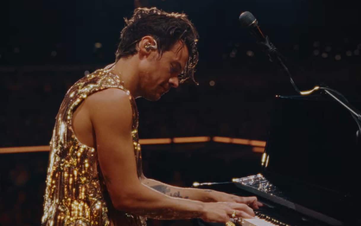 Video a sorpresa filmato a Reggio Emilia: con Forever, Forever Harry Styles sta per tornare?