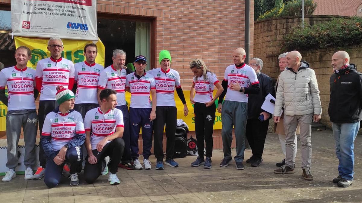 Ciclocross: assegnati a Volterra i dieci titoli regionali Uisp 2025