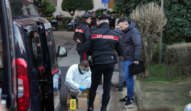 Mezza nuda e con segni sul collo: la donna trovata morta a Milano sarebbe stata uccisa. L'omicidio - milanotoday.it