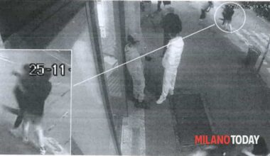 "Lo ammazzo", la lama nella scarpa e le coltellate per lo sgarro: il 'film' dell'agguato in Duomo - milanotoday.it