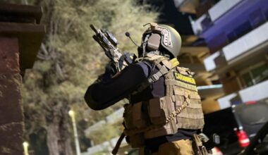 Maxi blitz all'alba, tentati omicidi ed estorsione: 14 arresti