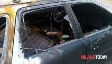 Incendio di un'auto a Masate (Milano), trovato cadavere carbonizzato