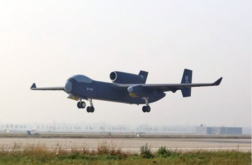 Rivista Italiana Difesa - shownews - Primo volo effettuato per il grande “drone madre” cinese JIUTIAN - Ministerio de Salud y Deportes