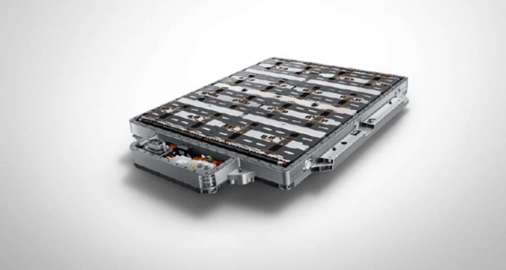 In Cina si lavora alla batteria allo stato solido dalla super densità