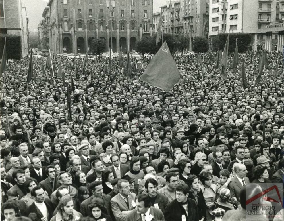 La Fondazione Amendola presenta i risultati del lavoro di riordino, schedatura e digitalizzazione del fondo fotografico del Pci spezzino