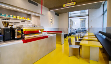 Apre il settimo Ditta Artigianale a Firenze. Sotto al 'cubo nero'