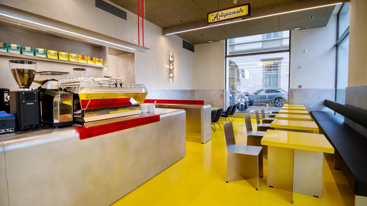 Apre il settimo Ditta Artigianale a Firenze. Sotto al 'cubo nero'