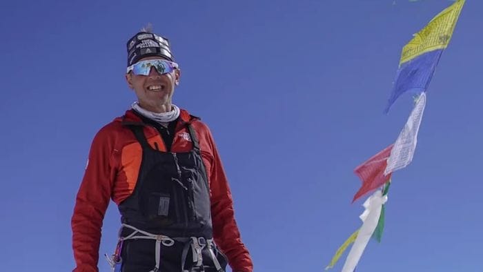 Malore per Simone Moro sull’Himalaya, alpinista in ospedale