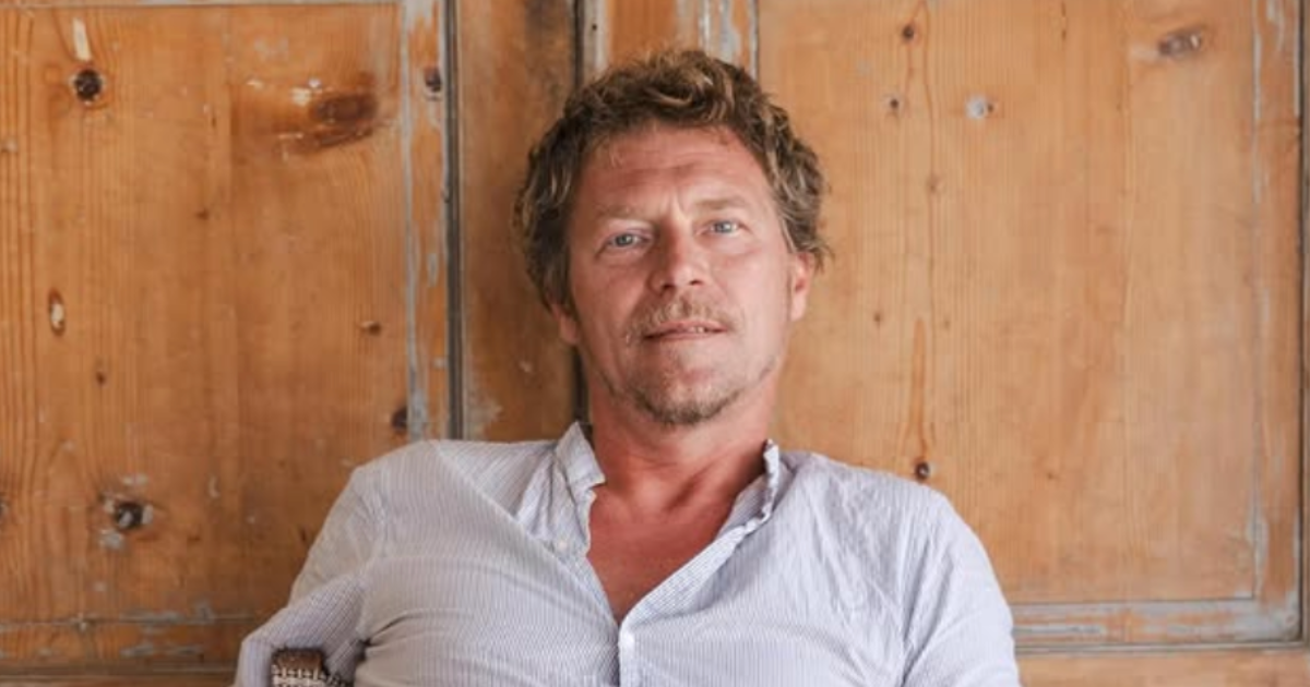 Marco Maccarini: dal Festivalbar al Cammino di Santiago, la nuova vita dell'ex vj | Il Fatto Quotidiano