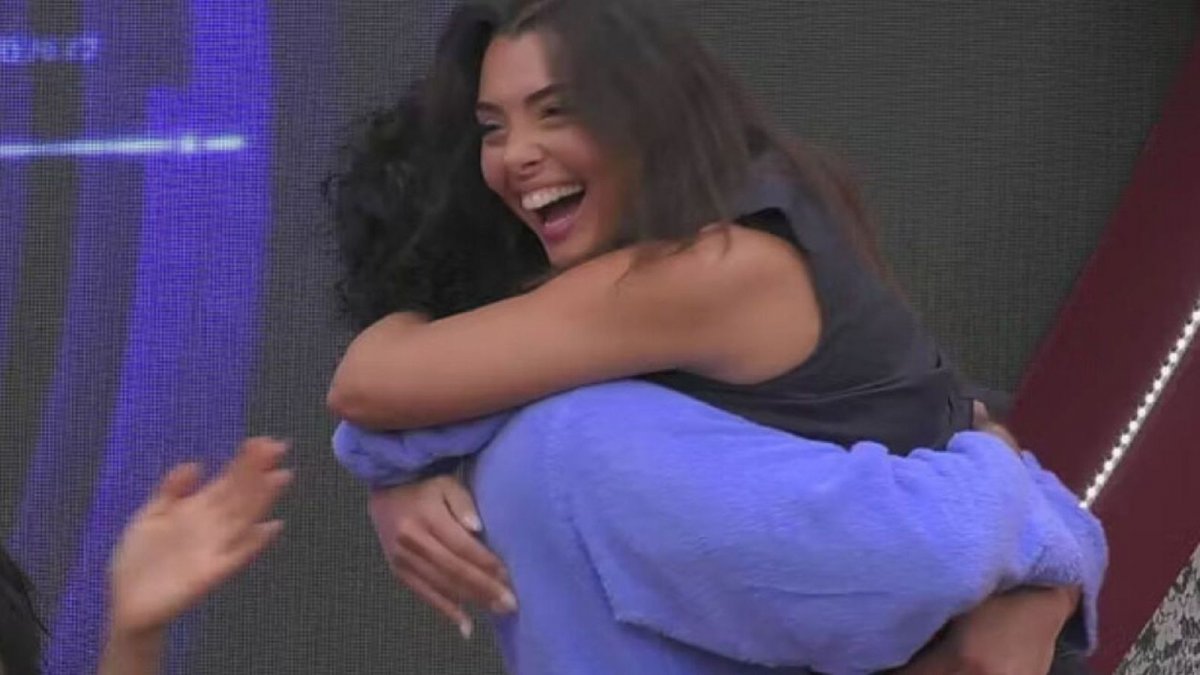 dirette, confessioni e un Capodanno speciale