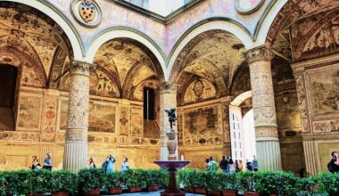 Uffizi, c’è l’appalto nuovo e a decine perdono il lavoro