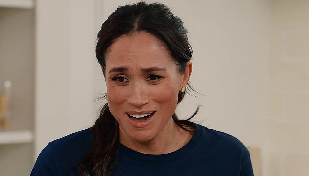 Re Carlo, l'apparizione imbarazzante di Harry con Meghan Markle