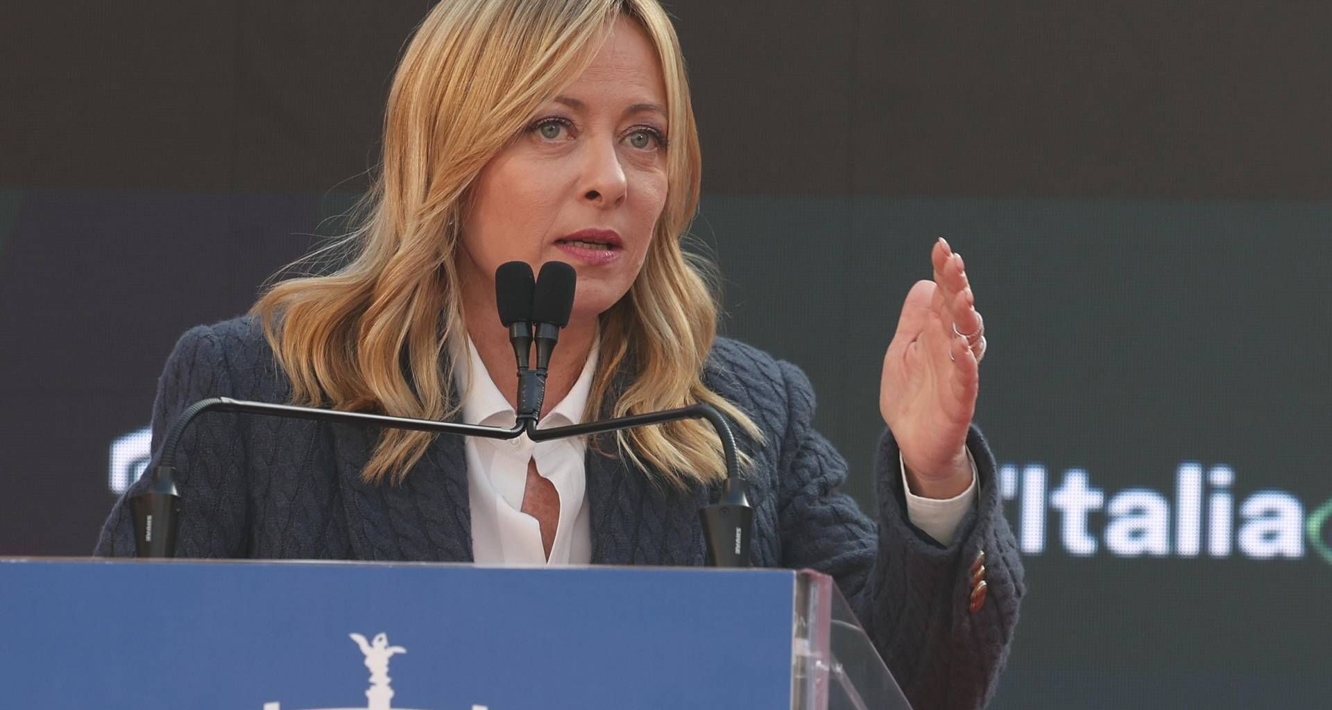 Atreju 2025, il discorso di Meloni e la stoccata a Schlein assente e al centrosinistra