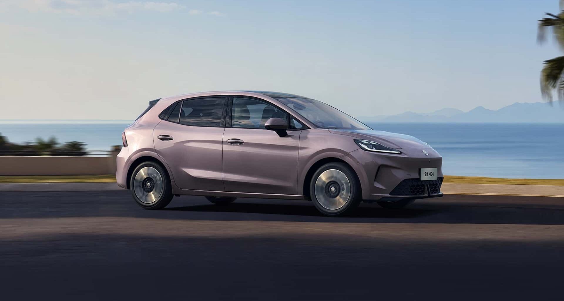 La MG4 con batterie allo stato semisolido è in vendita a 12.500 euro