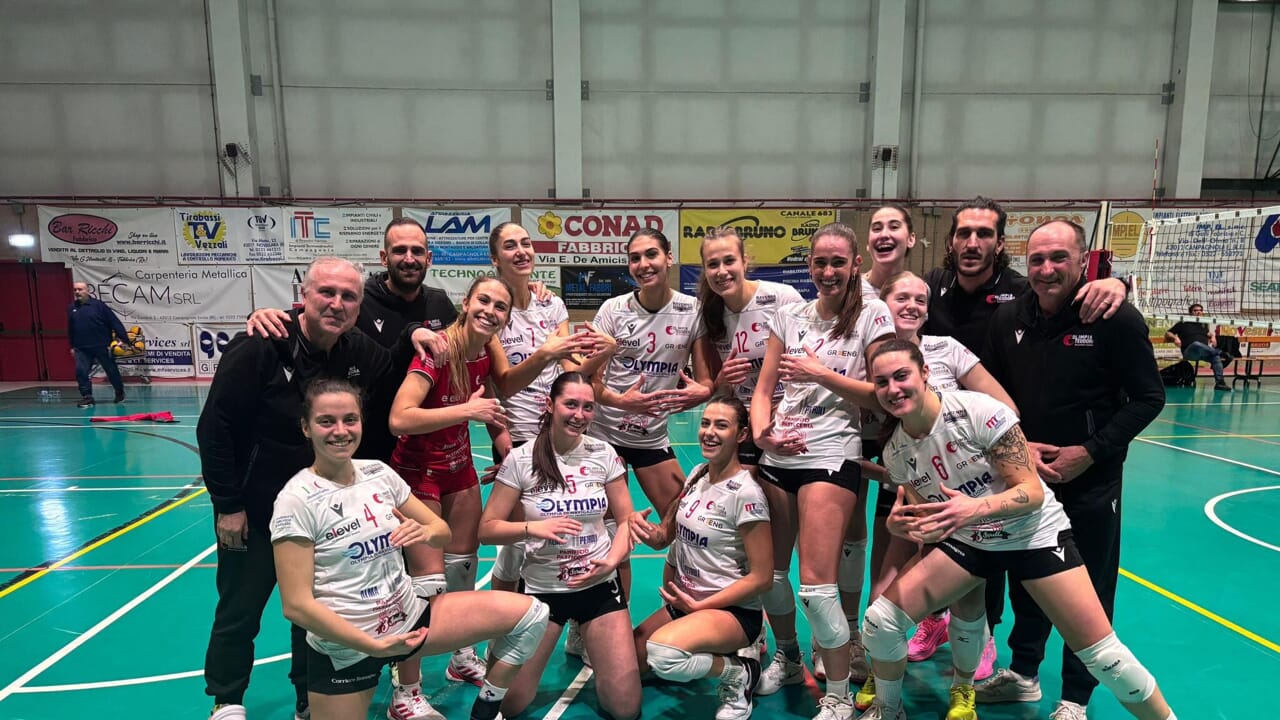 Volley, l’Olimpia Teodora sigla la decima vittoria di fila: battuta anche Osgb Campagnola