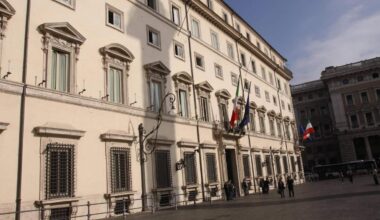 Decreto Milleproroghe, ok Cdm. Da multe a intercettazioni: cosa cambia - Sky TG24