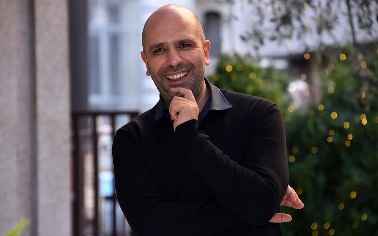 Buen Camino di Checco Zalone sfiora i 14 milioni in due giorni