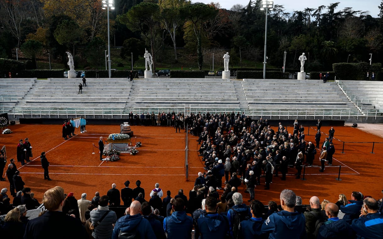 Nicola Pietrangeli: i funerali e la camera ardente del tennista a Roma. Foto
