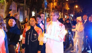 Pippo Inzaghi tra i tedofori, Tony Cairoli accende il braciere al Politeama