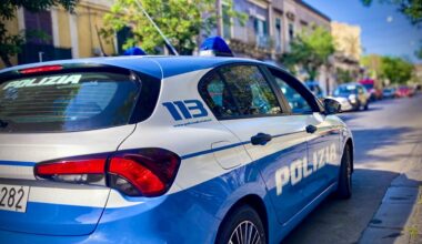 Viaggi e gioielli per superare il concorso in polizia. Così si diventa agenti con il sindacato "amico"