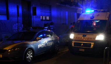 aveva traumi al volto e alla testa