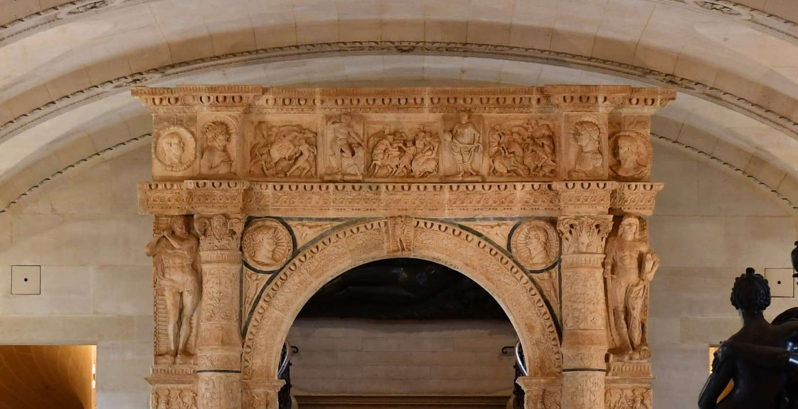 Restaurato al Louvre il Portale di Palazo Stanga