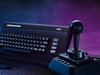The C64 Mini: Black Edition è ora in vendita in Italia, il ritorno del Commodore 64 in una nuova versione