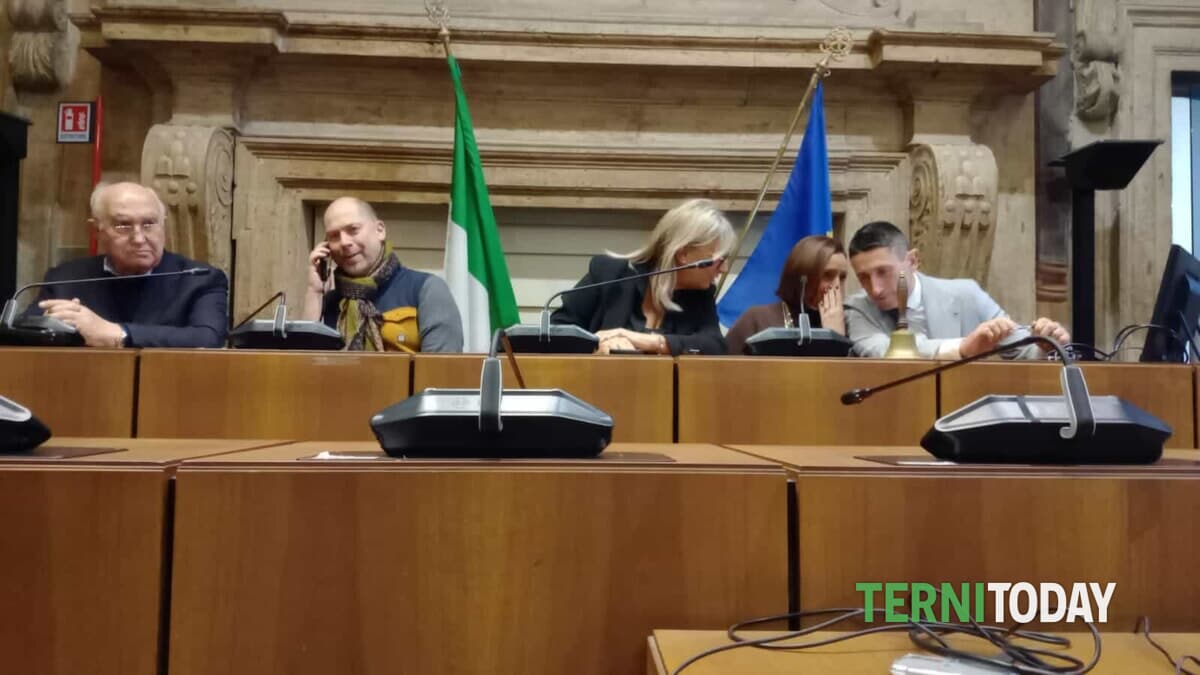 presentazione eventi capodanno terni 2025 presentazione eventi capodanno terni 2025