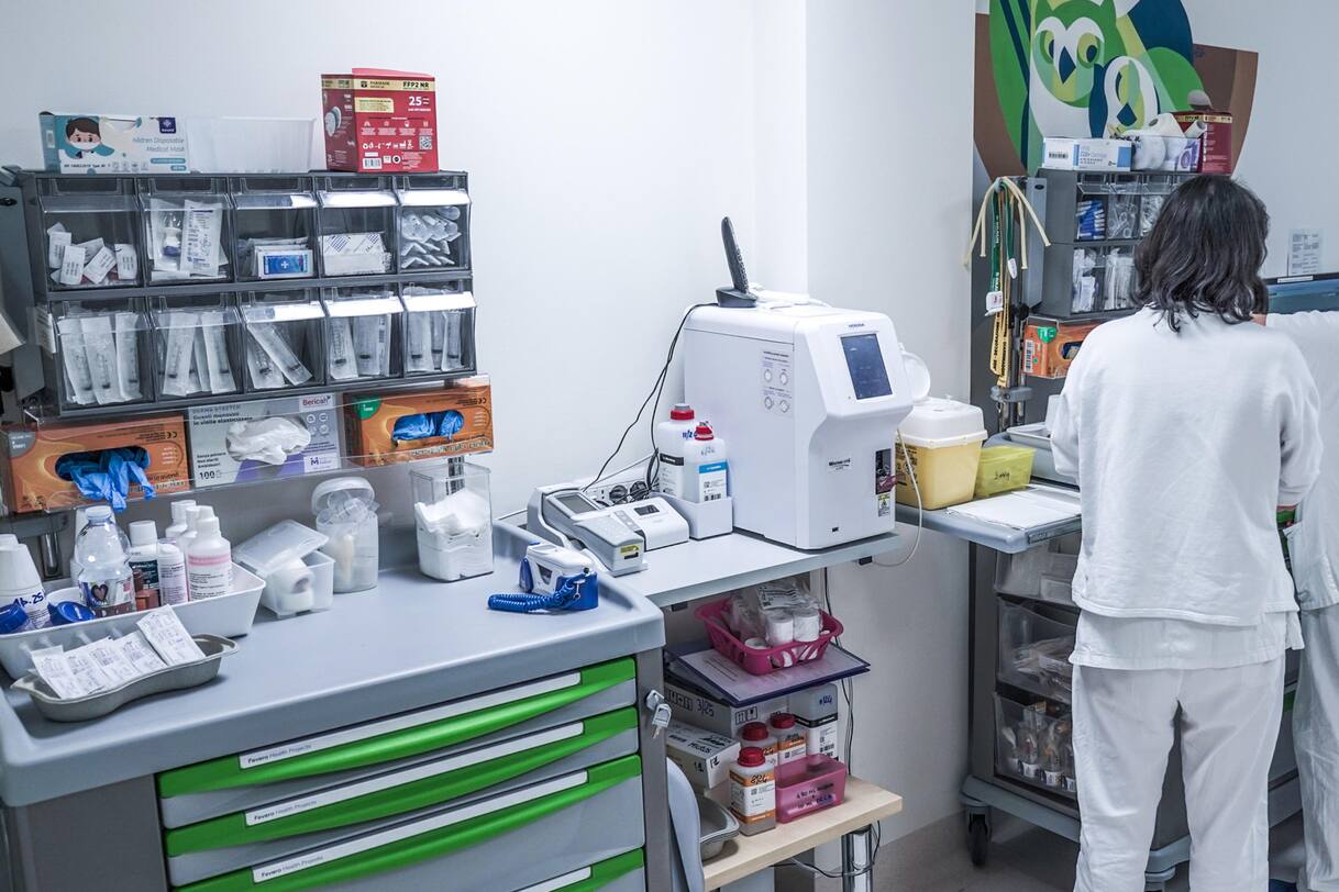 Roma, arrestato primario dell’ospedale Sant'Eugenio: è accusato di corruzione