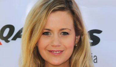 Morta Rachael Carpani a 45 anni, chi era l'attrice de Le sorelle McLeod